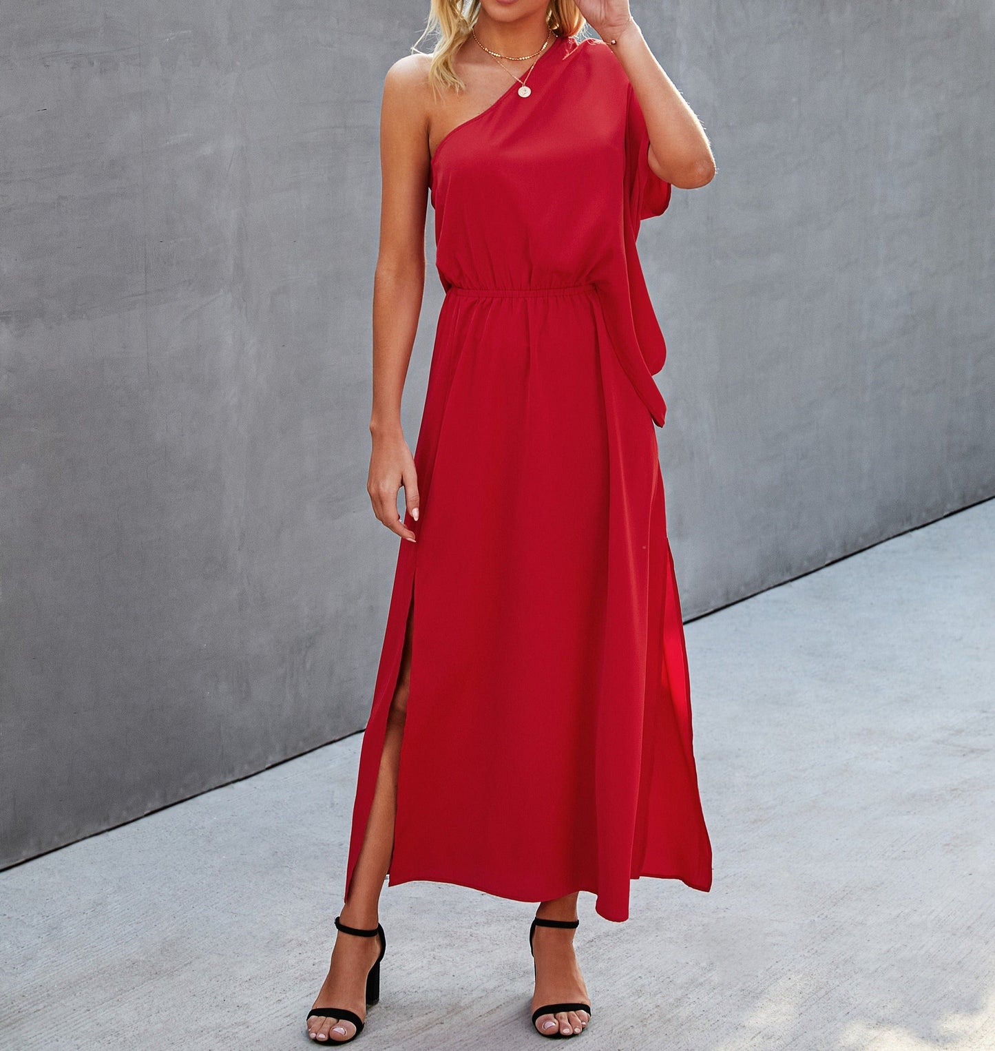 Elegant Off-Shoulder Maxi Dress | Dress - Women's | Dress, LK, maxi dress | Elings